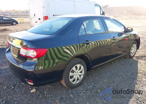 2011 Toyota Corolla Le z USA, uszkodzony, nr VIN 2T1BU4EE1BC687586